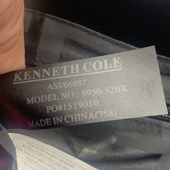 Kenneth Cole Reaction computer Tote Bag style 9959-52bk TRIPLE GUSSET 15.4". - Picture 14 of 16